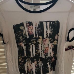 Short sleeve American Eagle t-shirt